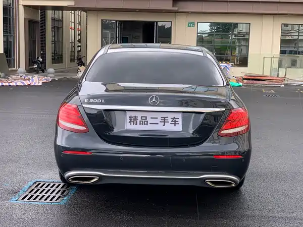 Mercedes-Benz E-Class 2017