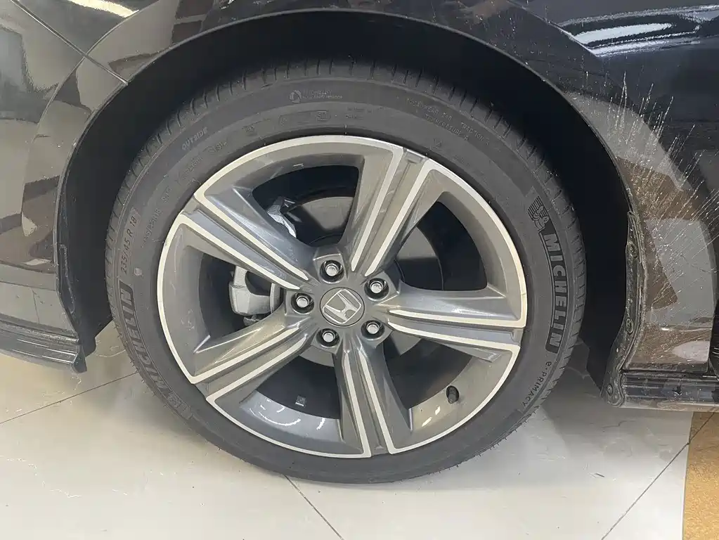 Honda Accord 2024 — фото 10