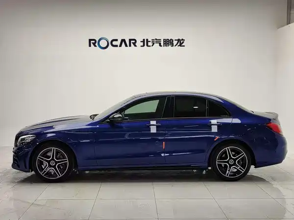 Mercedes-Benz C-Class 2021