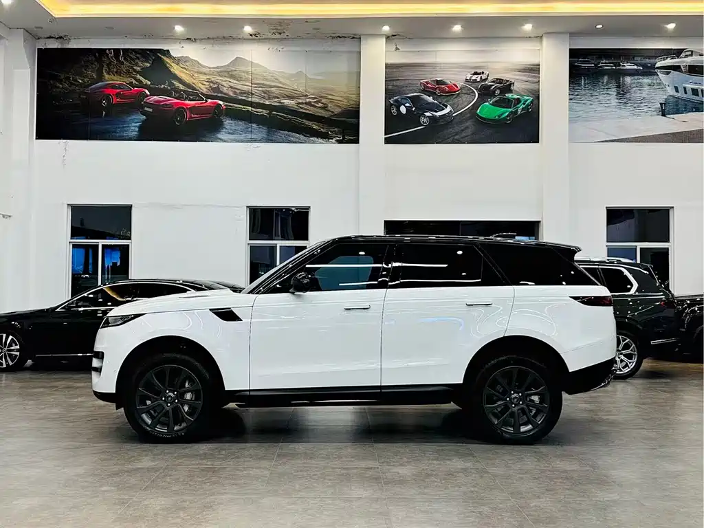 Land Rover Sport 2023 — фото 3