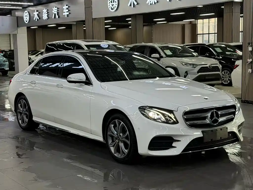Mercedes-Benz E-Class 2020 — фото 3