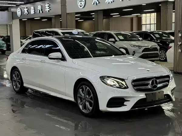 Mercedes-Benz E-Class 2020