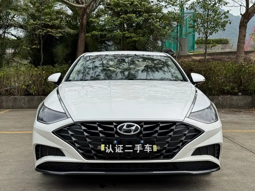 Hyundai Sonata 2022 — фото 2