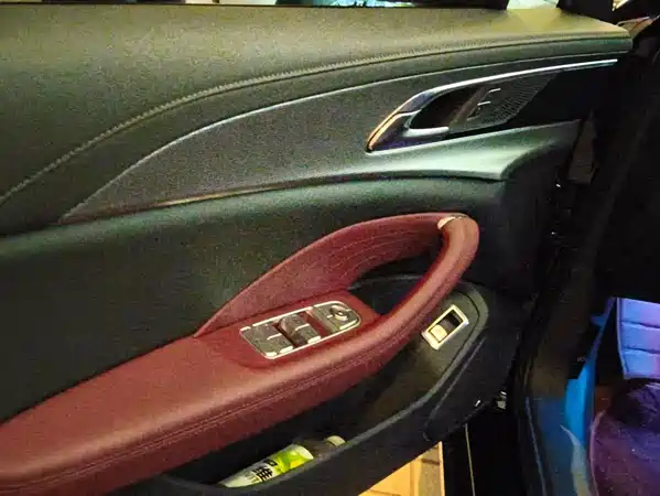 Hongqi H5 2023