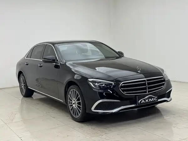Mercedes-Benz E-Class 2022