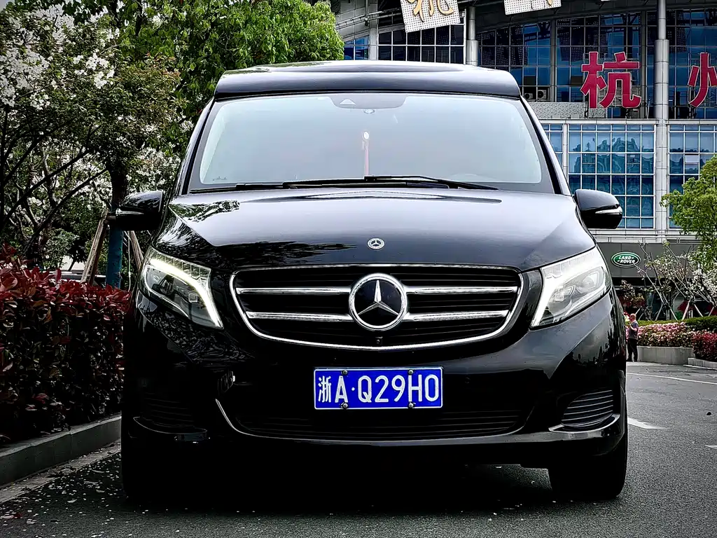 Mercedes-Benz V-Class 2018 — фото 3