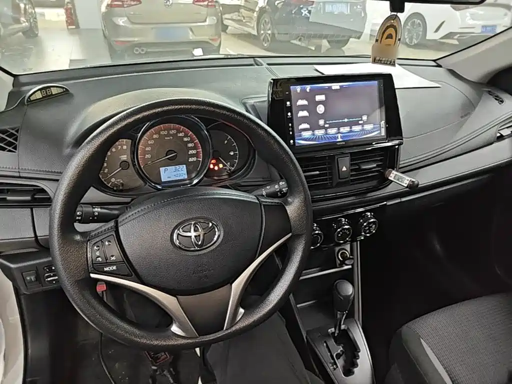 Toyota Vios FS 2022 — фото 10