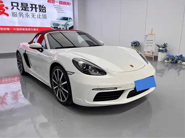 Porsche 718 2022
