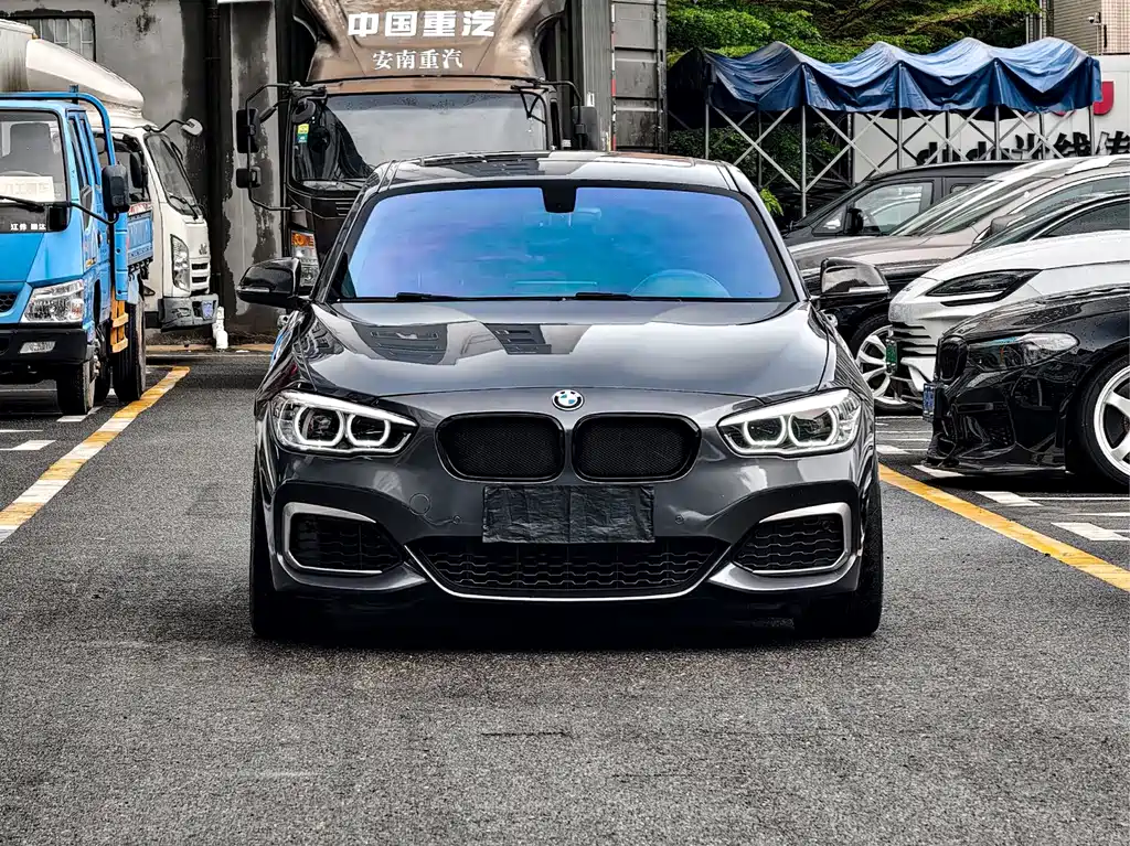 BMW 1 Series 2018 — фото 2