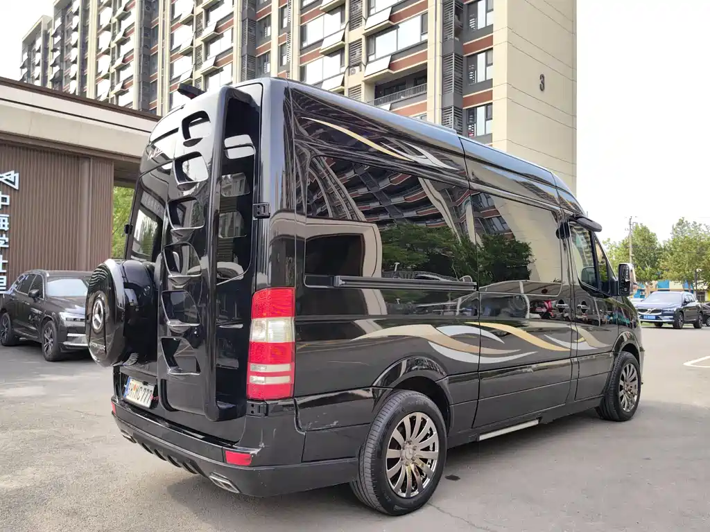 Mercedes-Benz Sprinter 2018 — фото 12