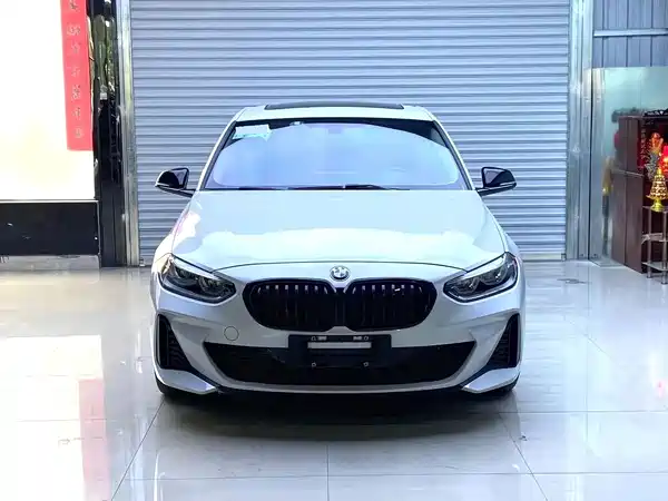 BMW 1 Series 2022