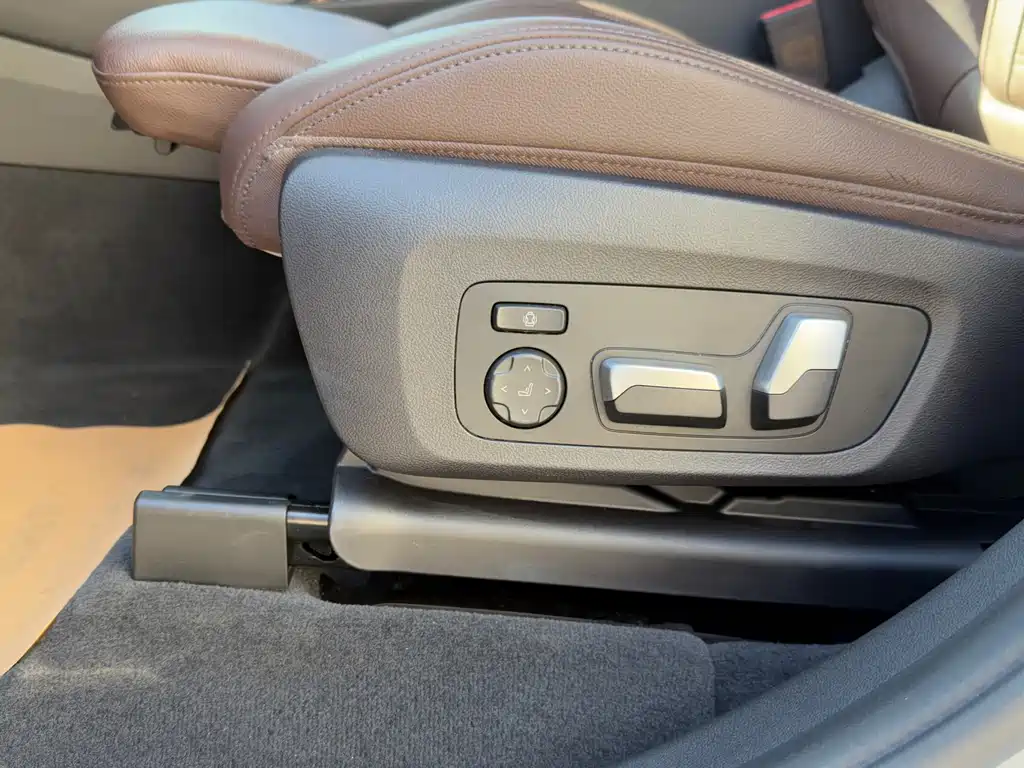 BMW X3 2018 — фото 18