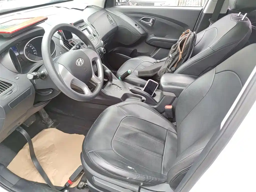 Hyundai ix35 2017 — фото 15