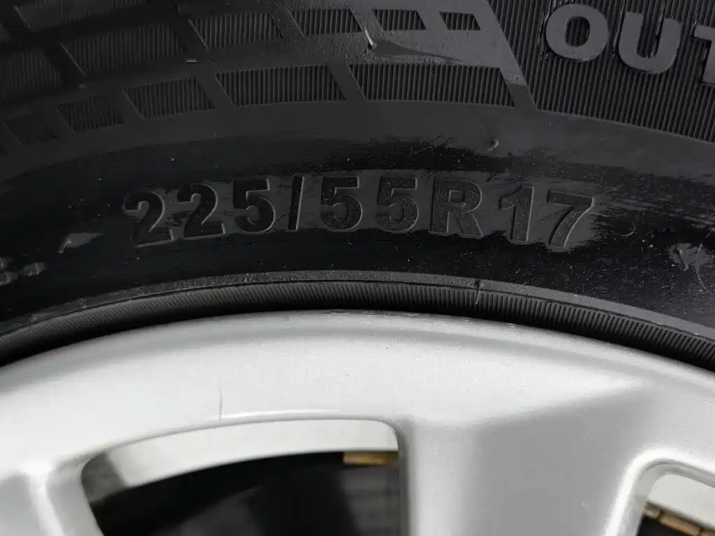 BMW 5 Series 2013 — фото 24