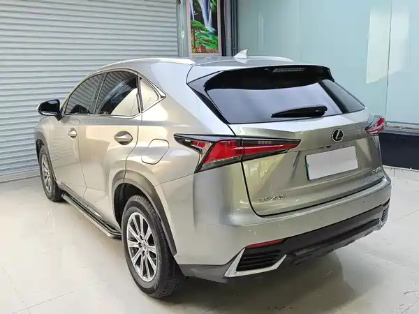 Lexus NX 2020