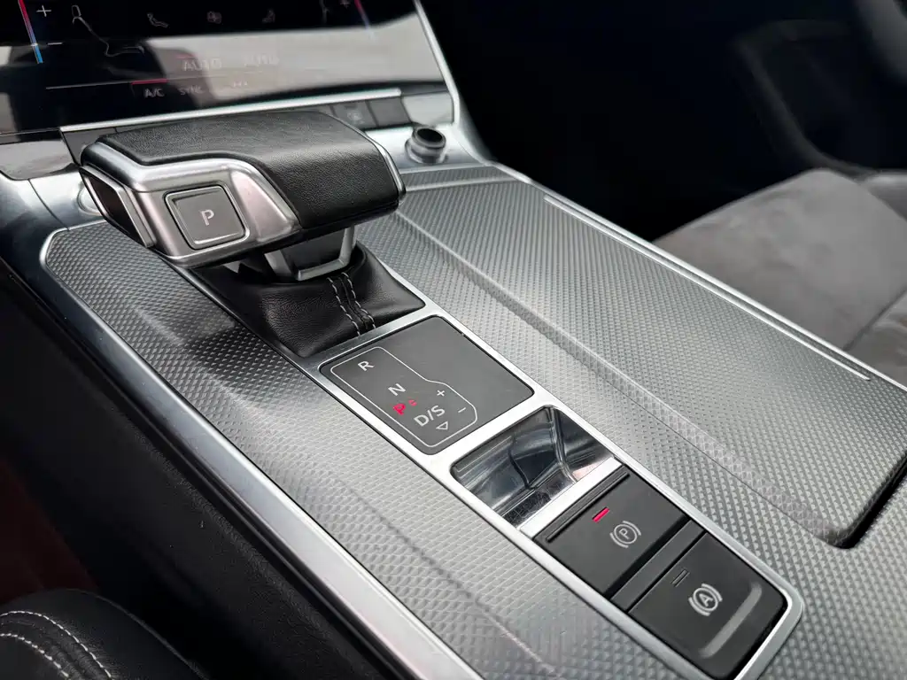 Audi A6L 2020 — фото 20