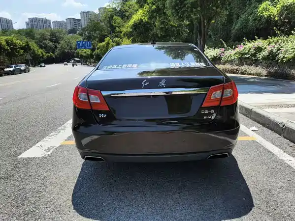 Hongqi H7 2016