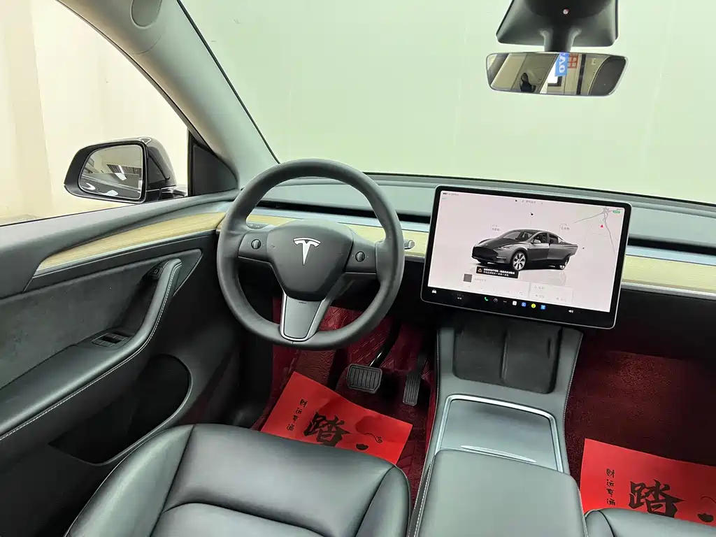 Tesla Model Y 2023 — фото 22
