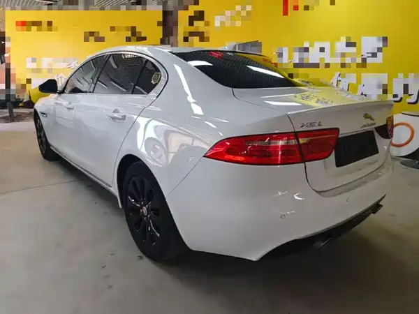 Jaguar XEL 2019