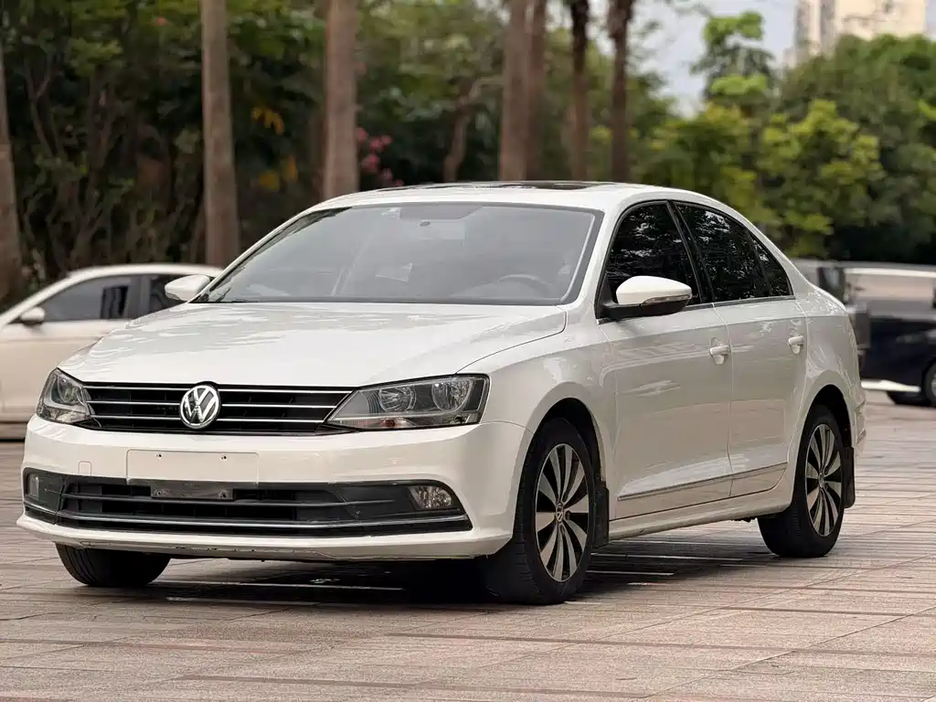 Volkswagen Sagitar 2018 — фото 1