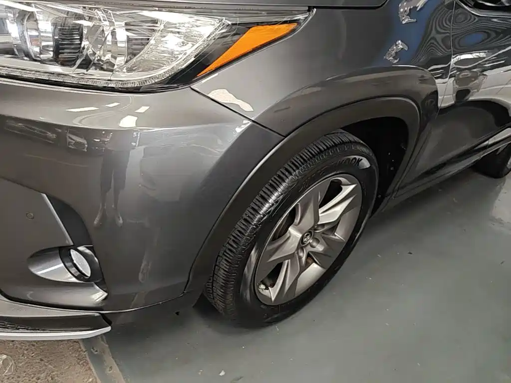Toyota Highlander 2019 — фото 23