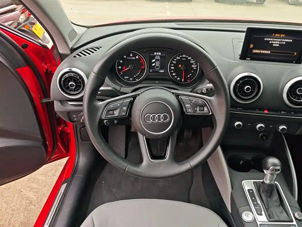Audi A3 2020 — фото 11