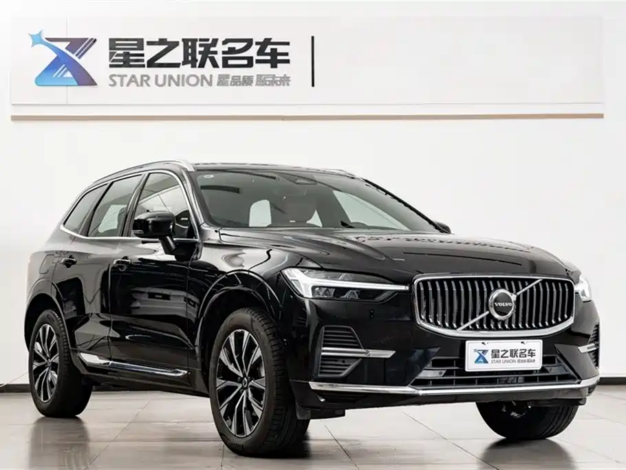 Volvo XC60 2025 — фото 5