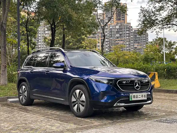 Mercedes-Benz EQB 2023