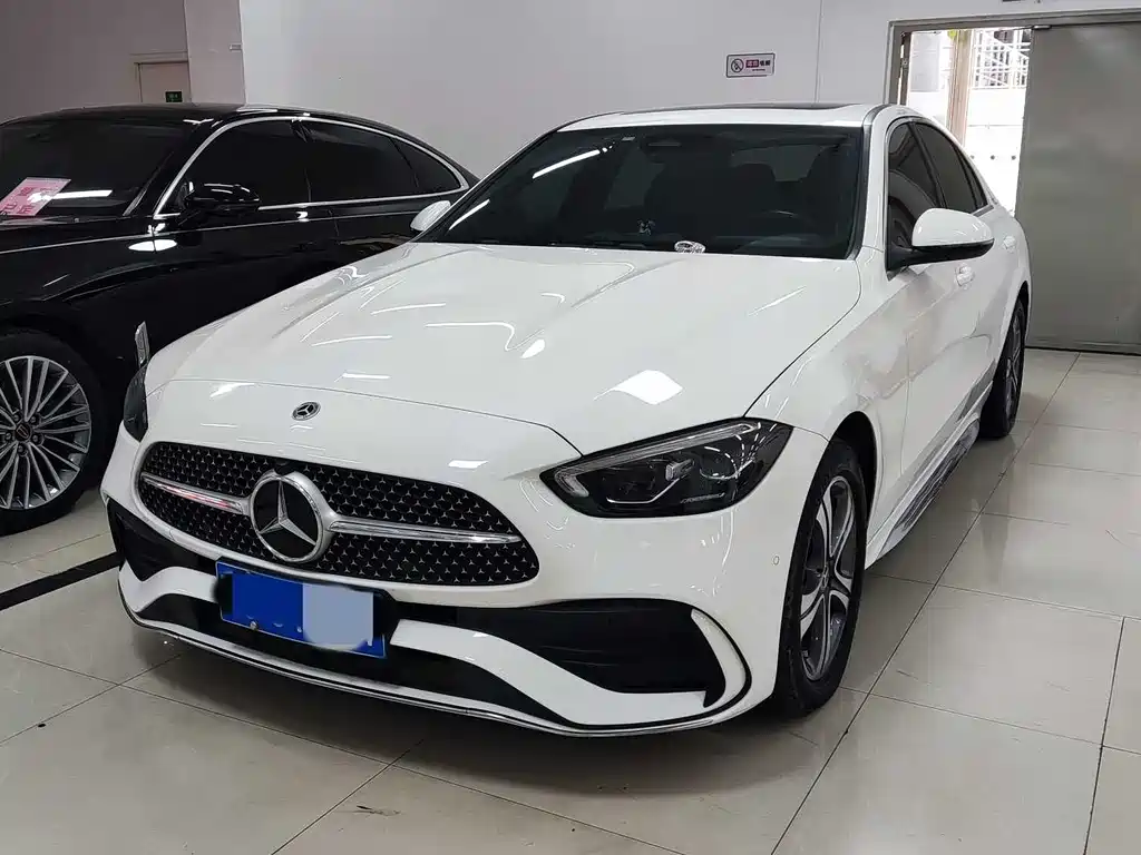 Mercedes-Benz C-Class 2022 — фото 1
