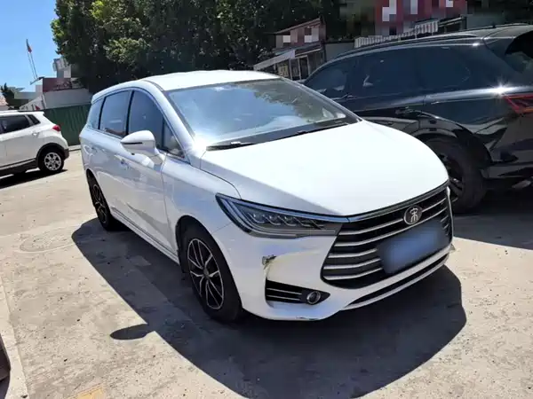 BYD Song MAX 2018