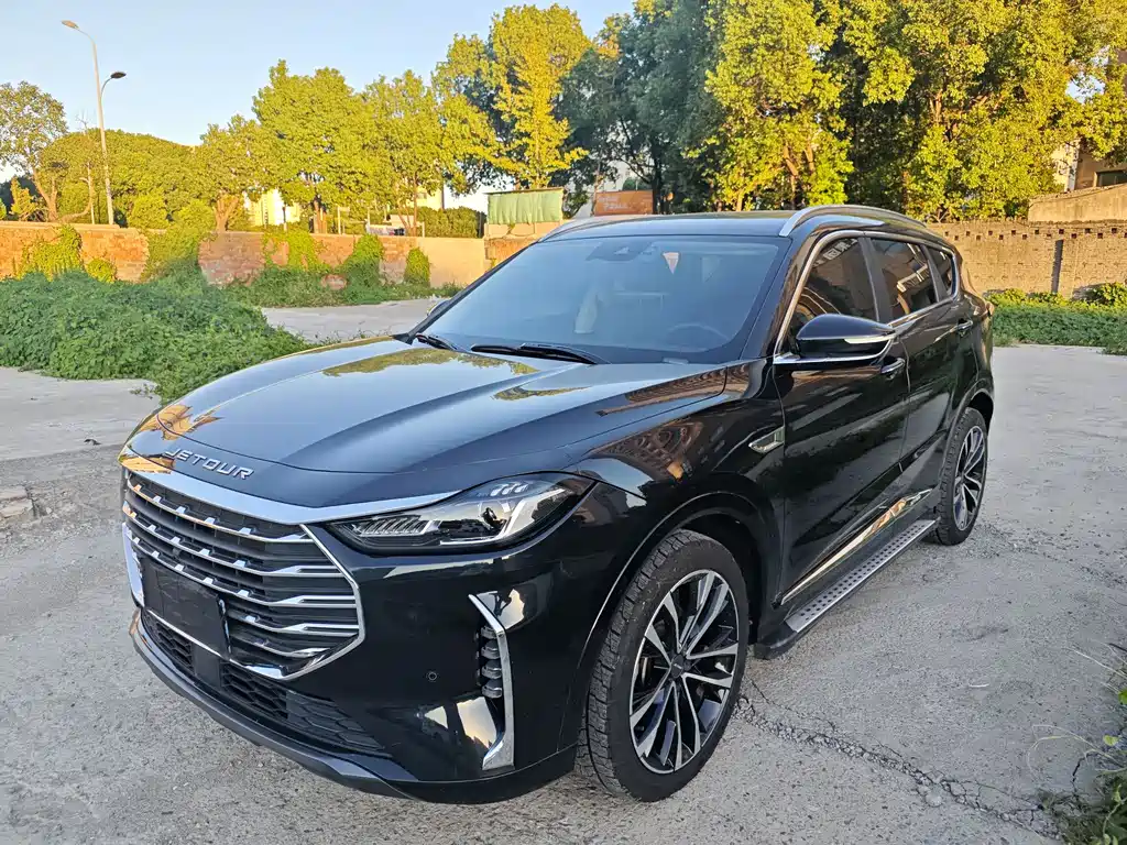 Jetour X70 PLUS 2020 — фото 1