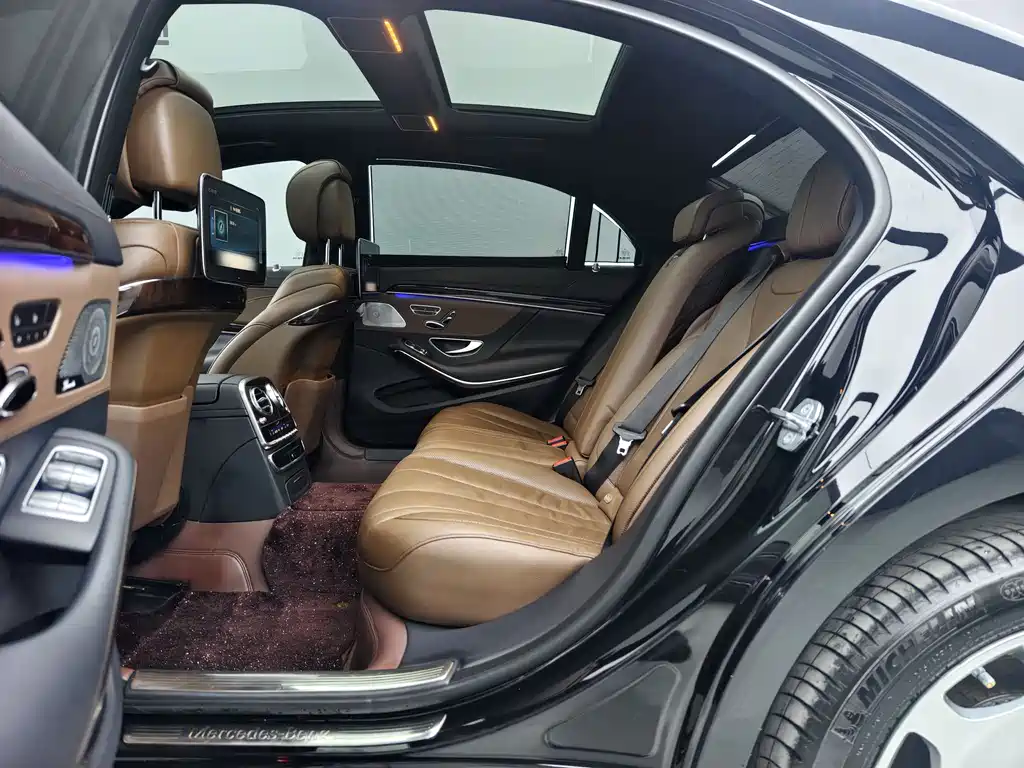 Mercedes-Benz S-Class 2019 — фото 18
