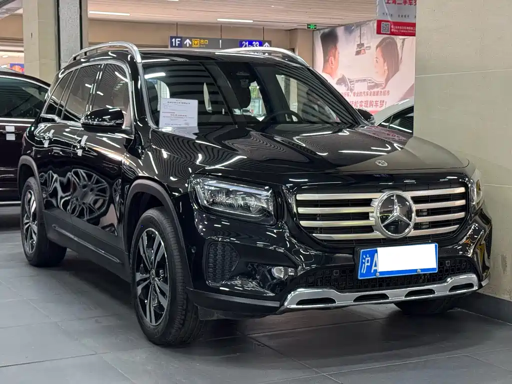 Mercedes-Benz GLB 2024 — фото 3