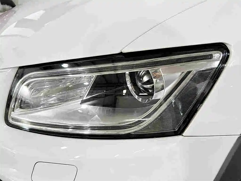 Audi Q5 2018 — фото 10