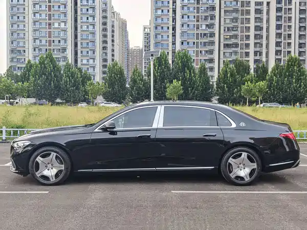 Mercedes-Benz Maybach S-Class 2026