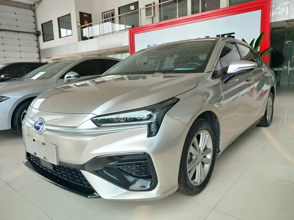 Aion S 2023
