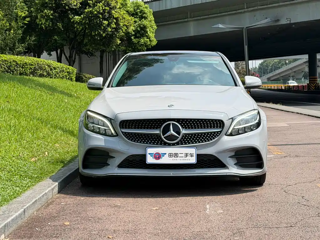 Mercedes-Benz C-Class 2019 — фото 2