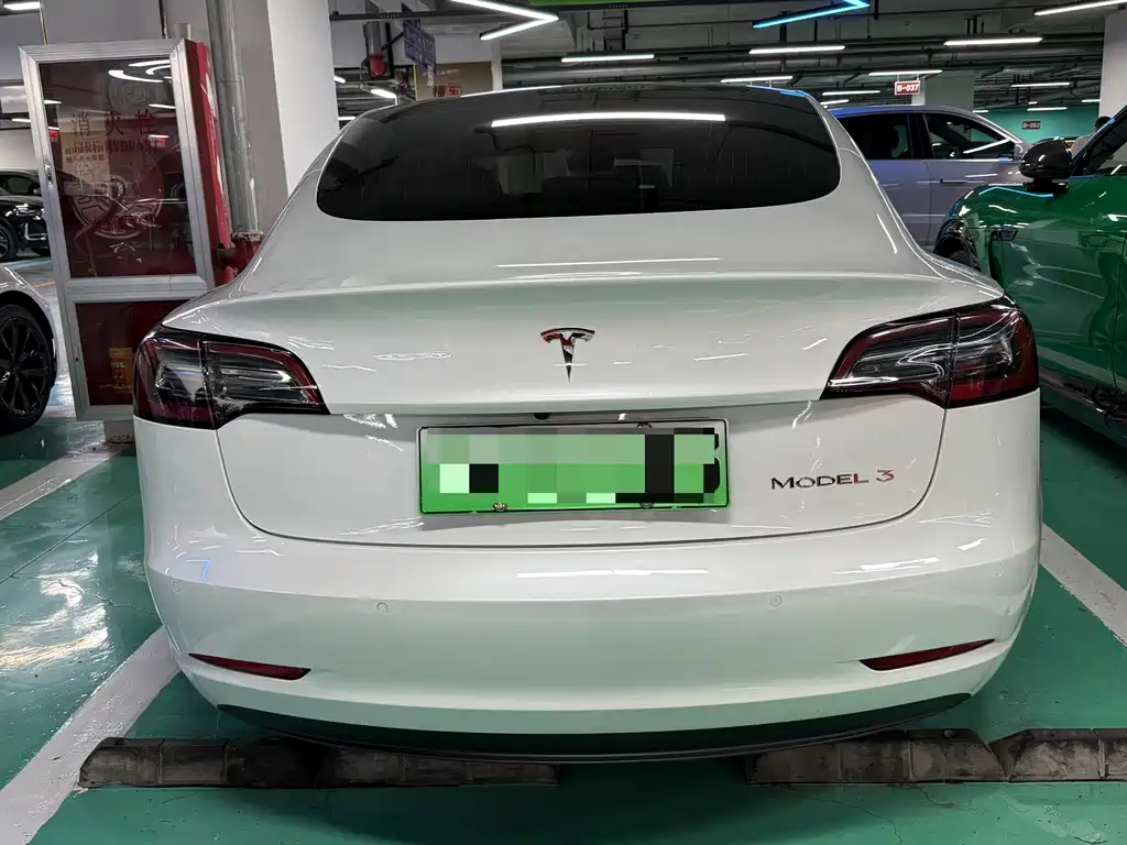 Tesla Model 3 2020 — фото 16
