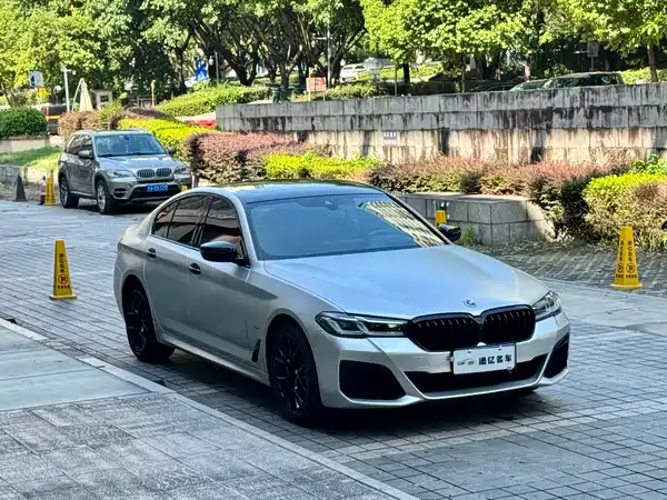 BMW 5 Series 2023