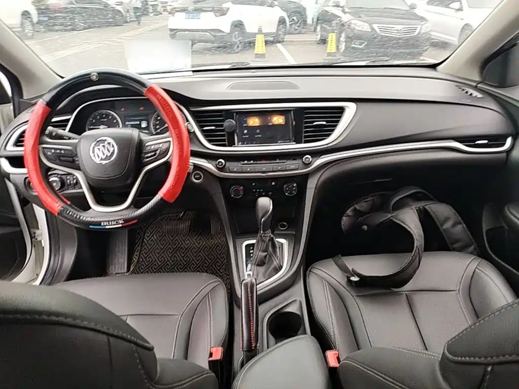Buick Excelle GT 2022 — фото 10