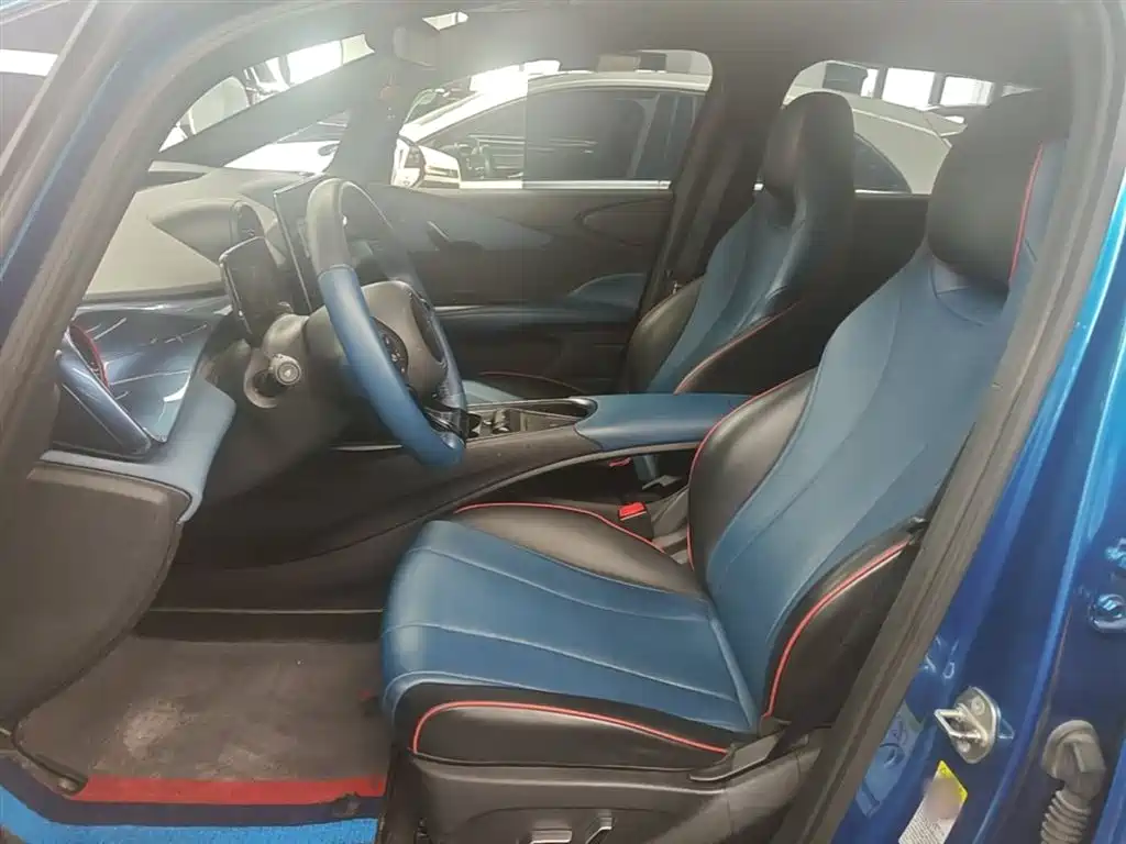 BYD Dolphin 2022 — фото 15