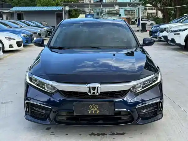Honda Inspire 2020