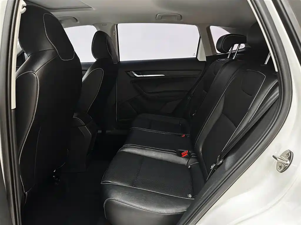 Skoda Kamiq 2022 — фото 12