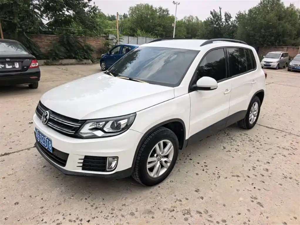 Volkswagen Tiguan 2016 — фото 1