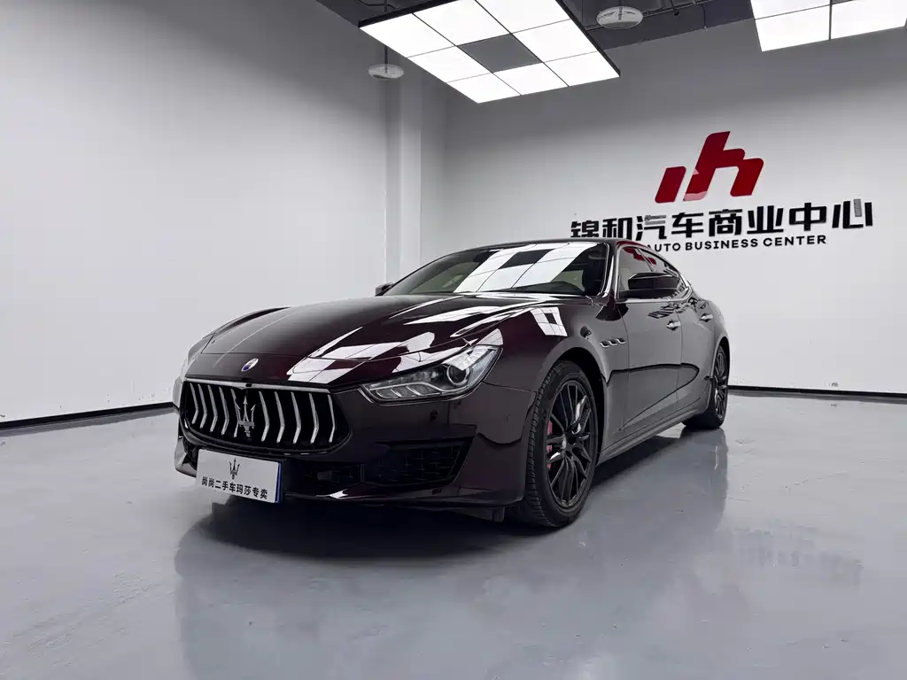 Maserati Ghibli 2019 — фото 1