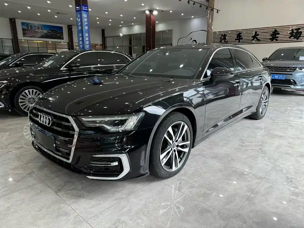Audi A6L 2021 — фото 1