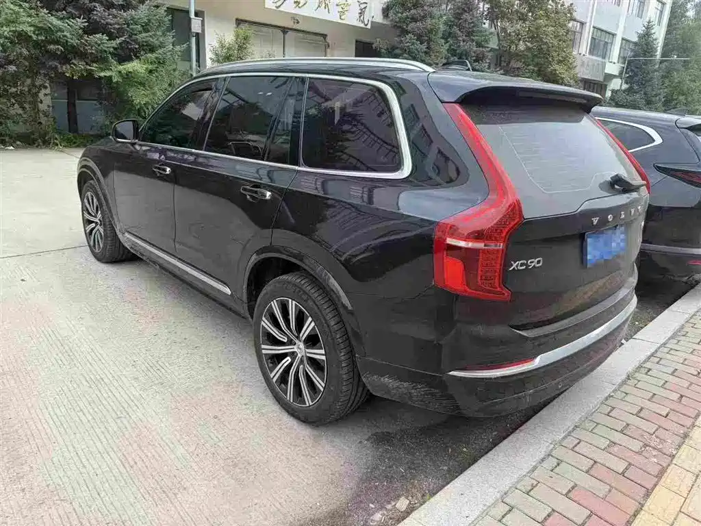 Volvo XC90 2023