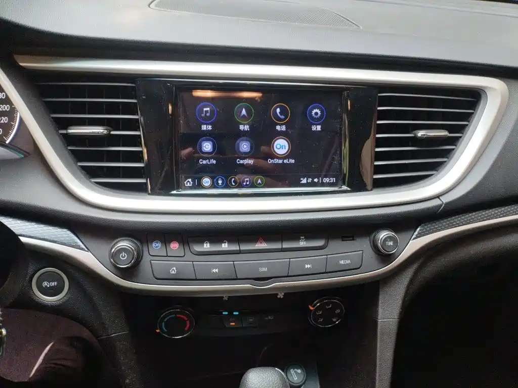 Buick Excelle 2020 — фото 10