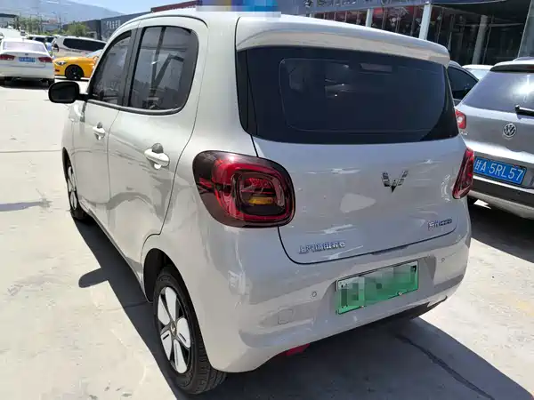 Wuling Hongguang MINIEV 2025