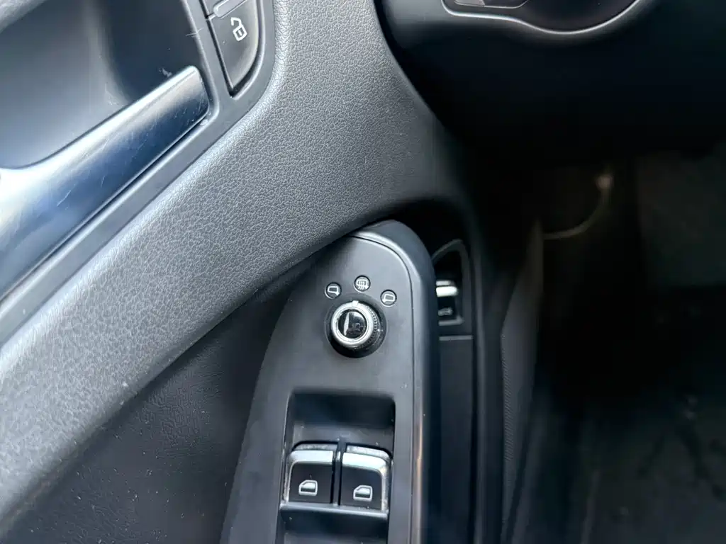 Audi A4L 2013 — фото 19